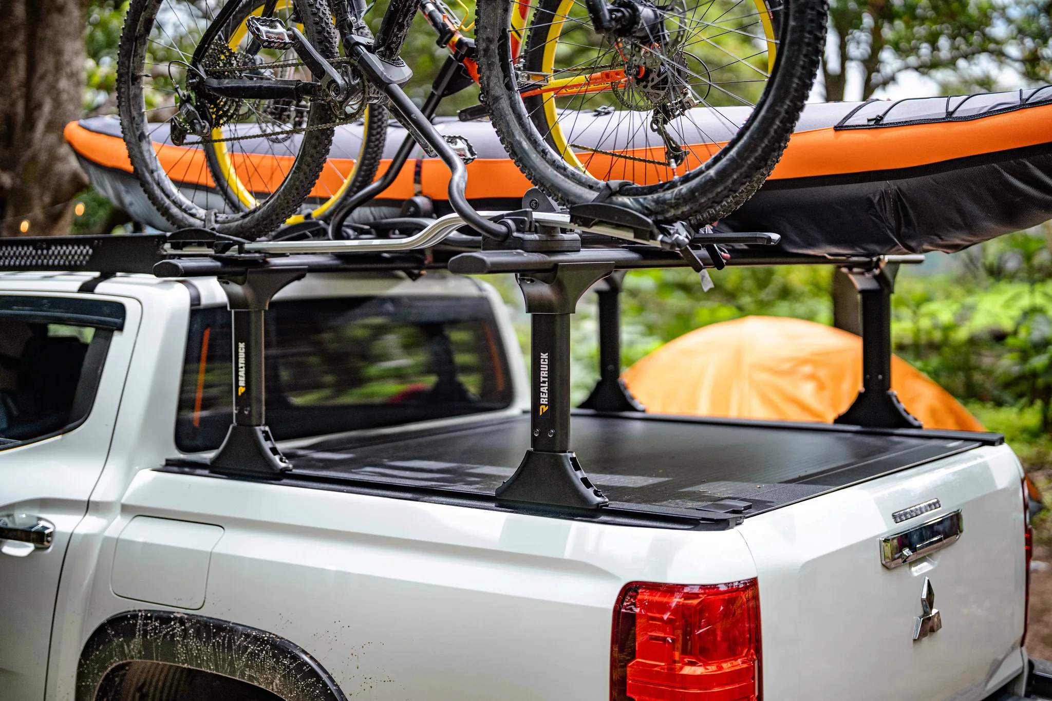 Retrax retractable tonneau cover